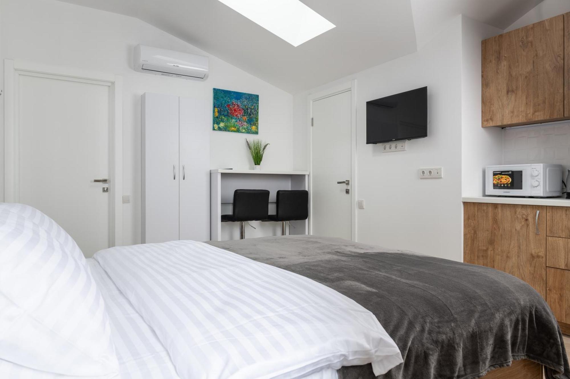 Theatre Boutique Apartments Kyiv Exterior photo